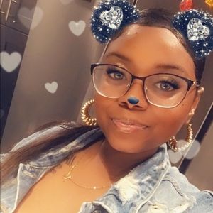 Meet your Posher, Shay